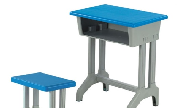 中小學(xué)生課桌椅