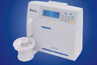 九項(xiàng)全自動(dòng)電解質(zhì)分析儀